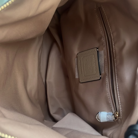 Sold out! Coach Pennie shoulder bag with strap, Chalk multicolor - Picture 7 of 8